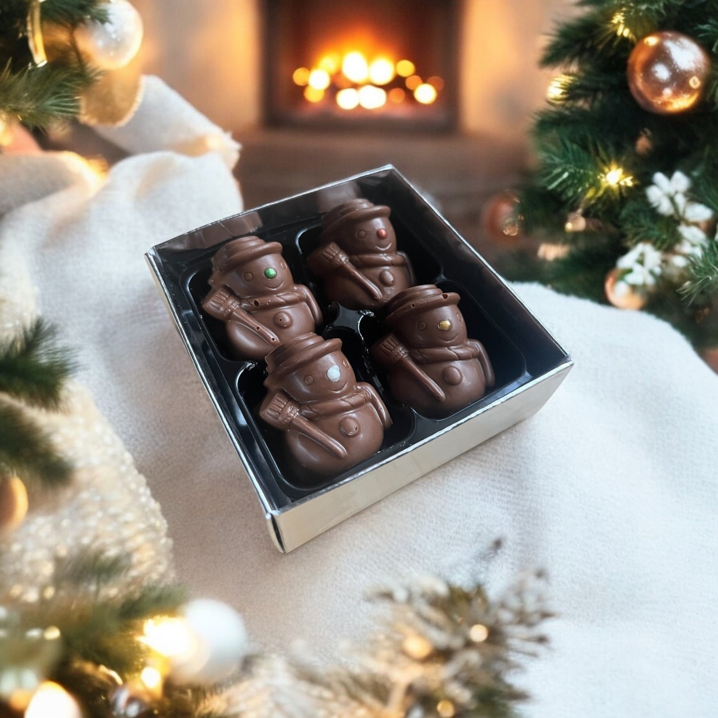 Scrumptious Snowmen box of 4 filled chocolate